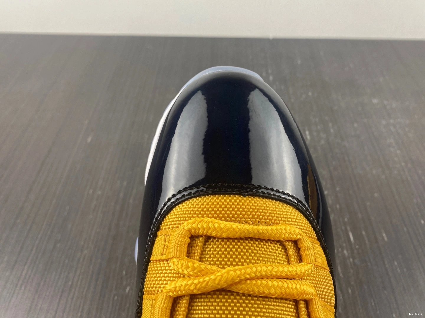 Yellow CT8012-118 Jordan 11 White Air Retro Black 0908